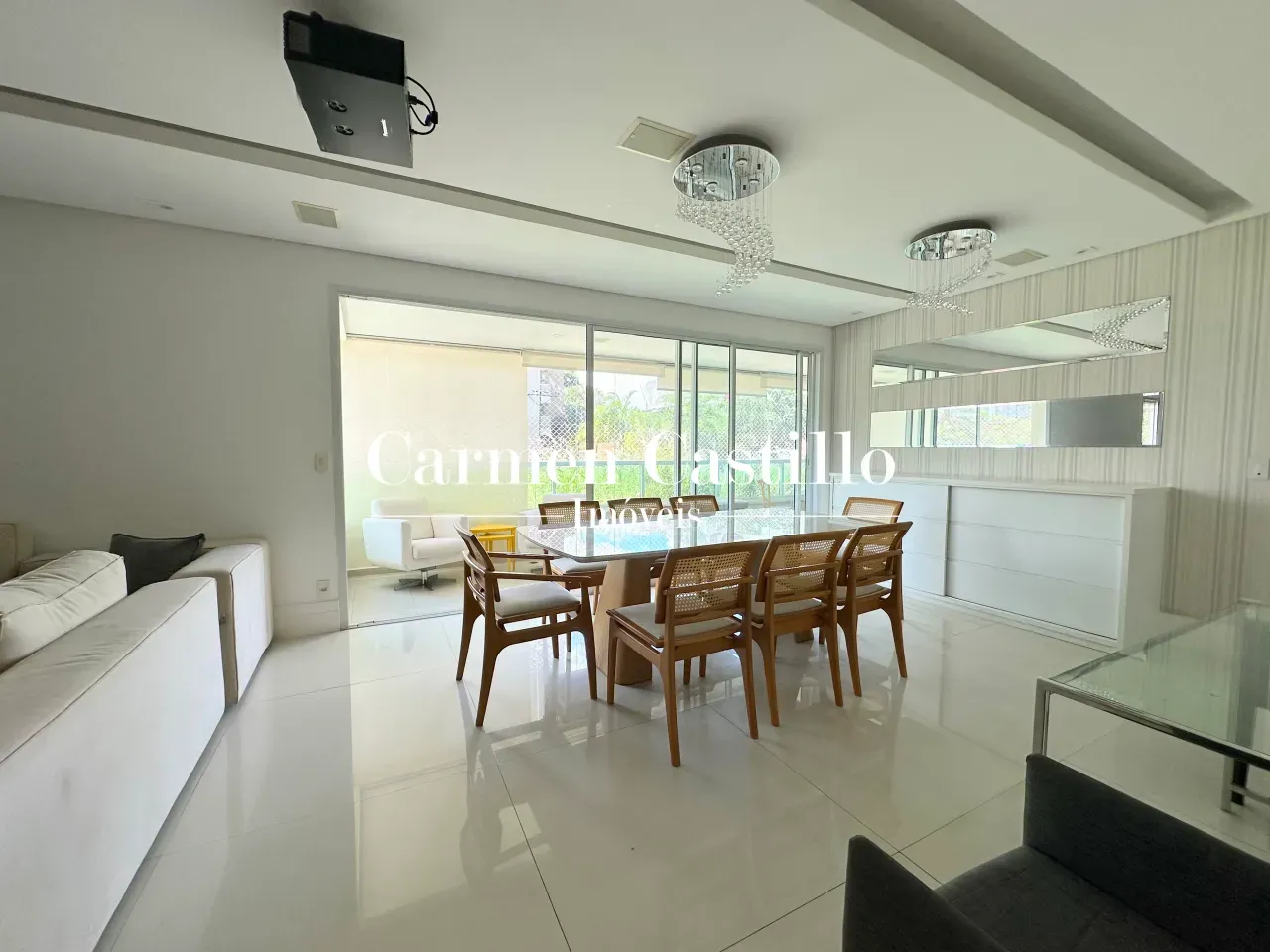 Imóvel para aluguel possui 167 metros quadrados com 3 quartos em Cidade Monções - São Paulo - SP