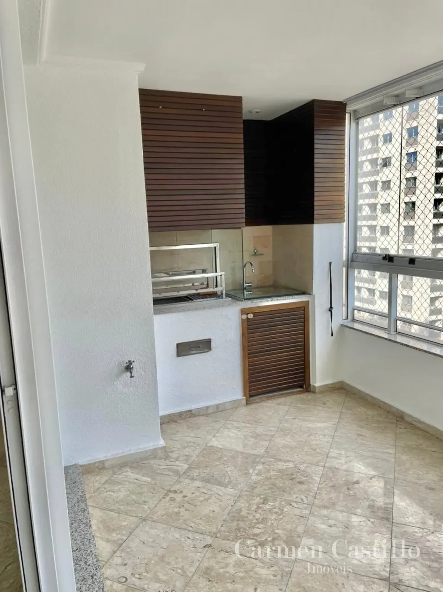 Imóvel para aluguel possui 146 metros quadrados com 3 quartos em Itaim Bibi - São Paulo - SP