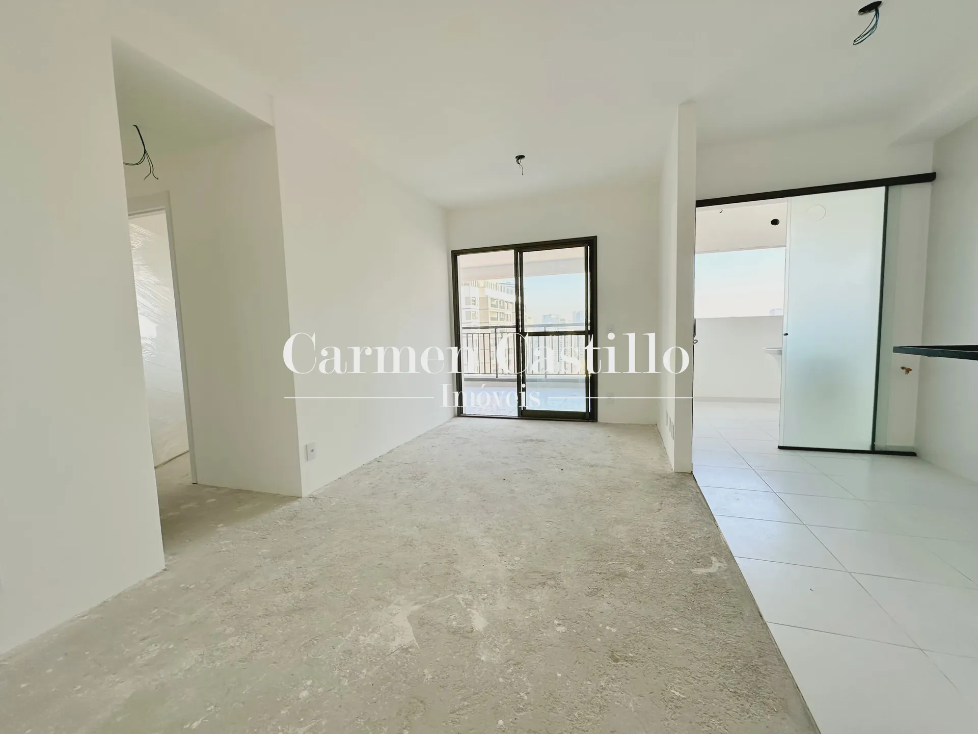 Apartamento a venda em andar alto a 400m da Estação Metrô Brooklin - São Paulo - SP